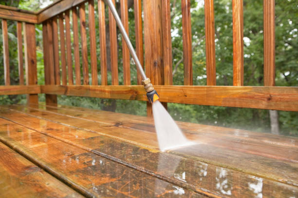 Why Choose Our Certified Pressure Washing Experts for Your Project Needs in Lacon, IL?